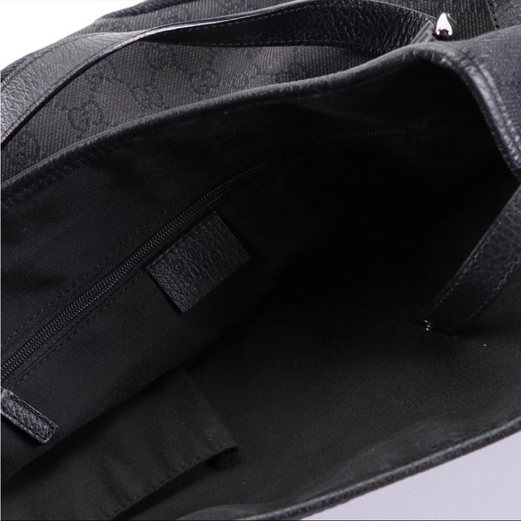 Gucci D-ring shoulder bag in GG canvas logo black with dust bag. Good condition. - Picture 6 of 6